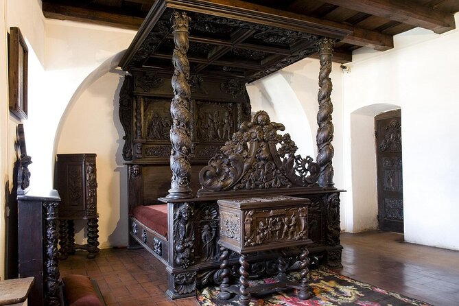 Bran Castle After-Hours Private Tour for 2 With Wine Tasting - Wine Tasting Experience