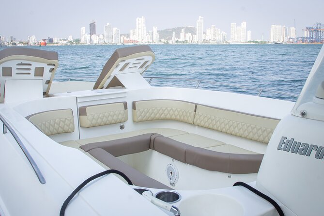 Cartagena Col. Boat Rental to Rosario Islands and Cholon Baru - Schedule and Availability