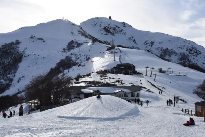 Cerro Bayo With Visit to Villa La Angustura - Pickup and Start Time
