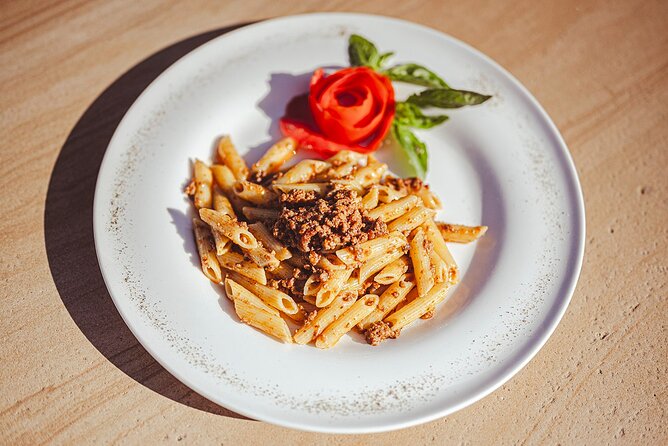 Chianti Lunch With Wine Tasting at Poggio Ai Laghi Winery - Menu Highlights