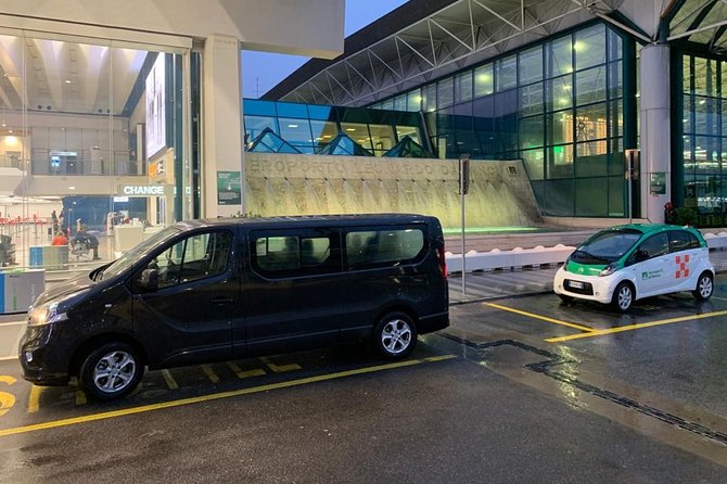 Ciampino Transfer to Rome - Meeting and Pickup