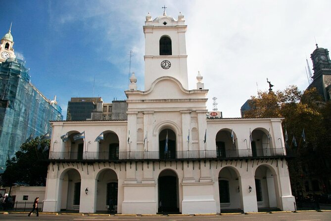 Citytour Through Buenos Aires and Its Neighborhoods