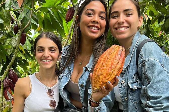 Cocoa and Santa Rosa Hot Springs Tour From Pereira or Armenia