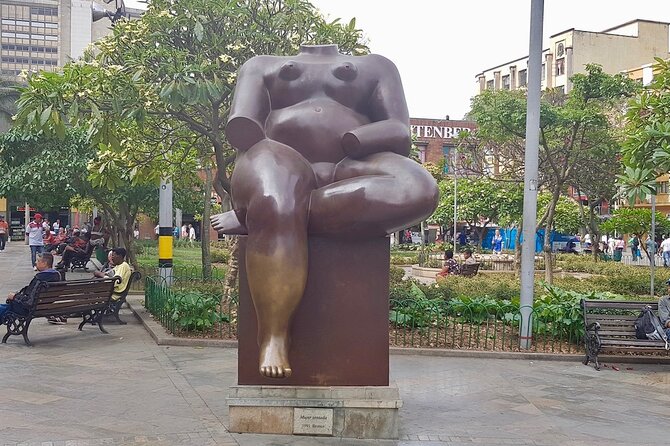 Comuna 13 + Medellin City Tour