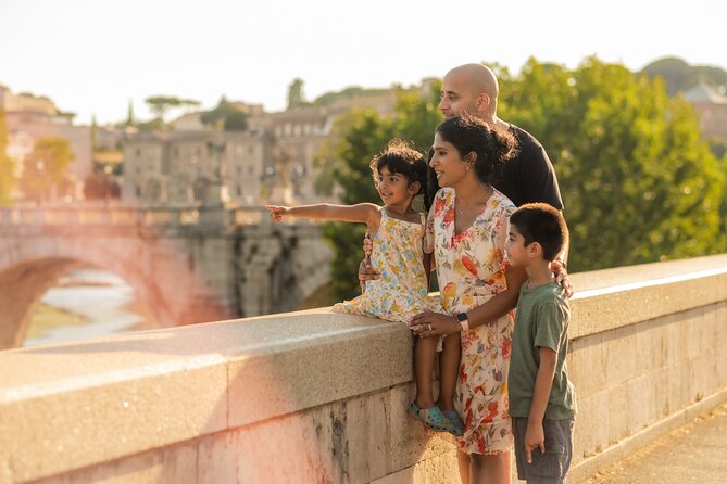 Couple and Family Photographer in Rome - Meeting Details and Logistics