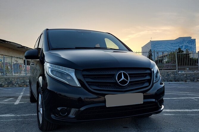 Crete Private Transfer to and From Heraklion Airport Port Town