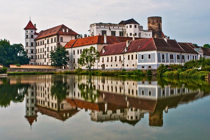 Czech Castles 15 Days Tour From Vienna - Transportation Details