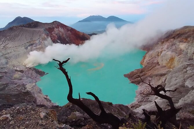 Day Hike Mount Ijen Mid Night Blue Fire Guided Tour - Meeting and Pickup Details