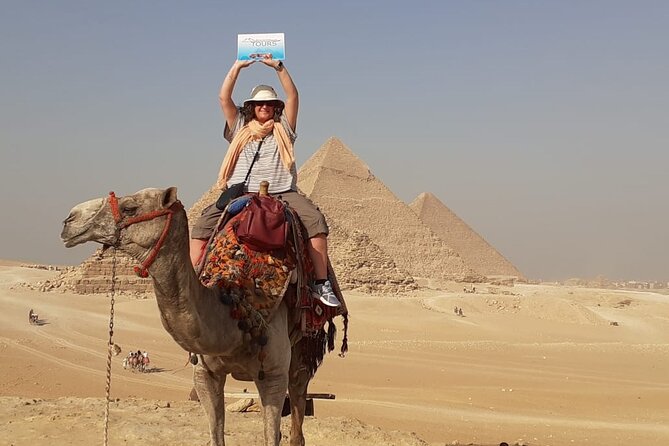 Day Tour From Cairo: Giza Pyramids, Sphinx, Memphis, and Saqqara - Exploring the Great Sphinx