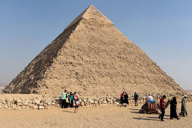 Day Tour to Giza Pyramids With Camel Ride and Egyptian Museum in Cairo - Meeting and Pickup Information