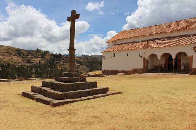 Day Tour to Moon Temple, Salt Mines With Chinchero - Itinerary Overview