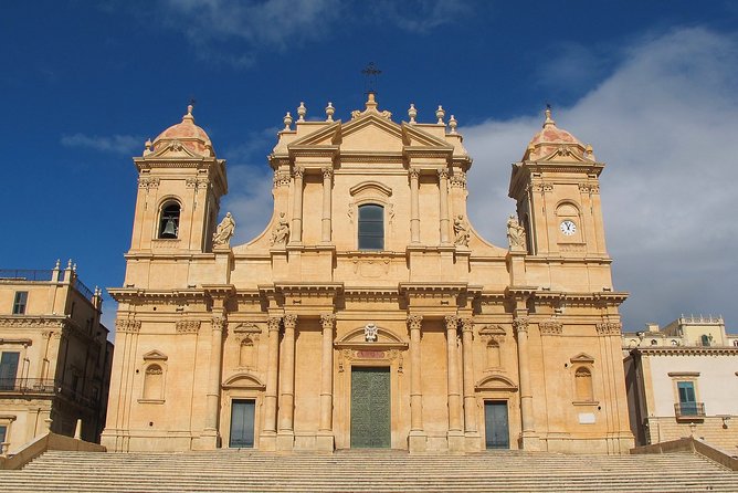 Day Trip From Taormina: Syracuse & Noto Private Tour With Driver - Walking Tours With Guide