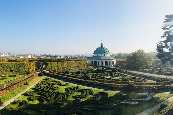 Day Trip to 2 UNESCO Moravian Towns of Kromeriz and Olomouc - Historical Sites in Kromeriz