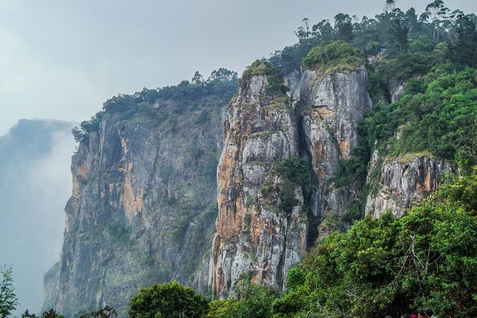 Day Trip to Kodaikanal (Guided Sightseeing Tour by Car From Madurai)