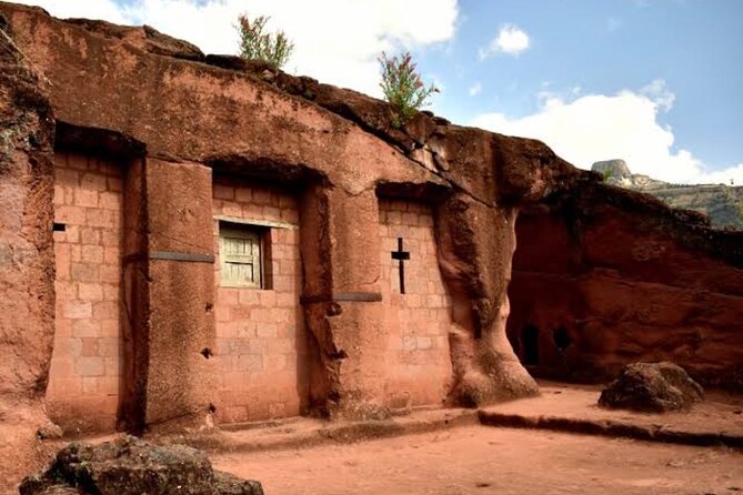 Day Trip to Lalibela Rock-Hewn Churches - Transportation Details