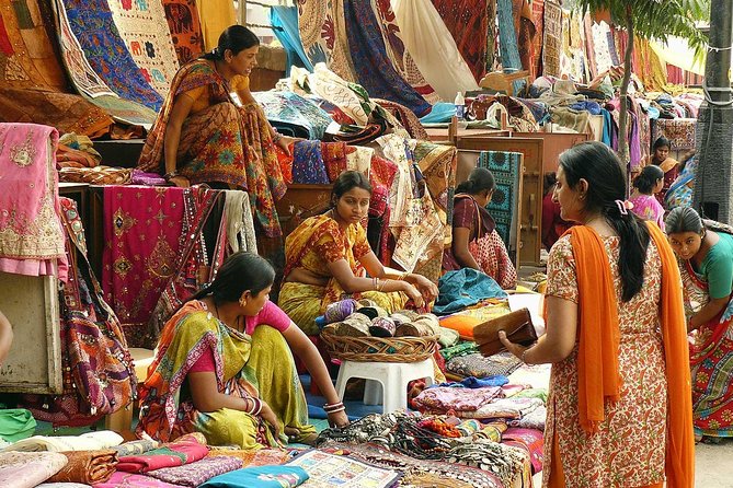 Delhi Flea Markets Tour With Lunch - Tour Overview