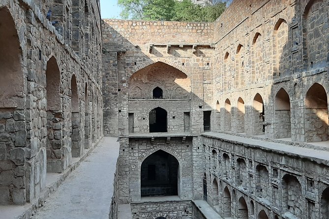 Delhi Stepwells Havelis and Local Bazzars - Architectural Marvels: Exploring Havelis