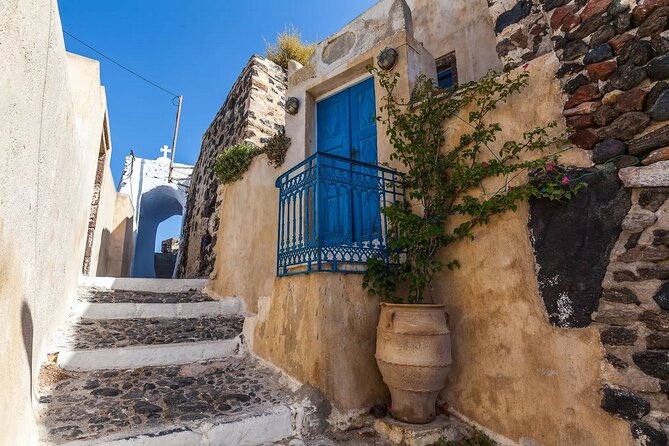 Discover Best of Santorini: History, Wine and Views 6 Hour Tour - Inclusions and Amenities