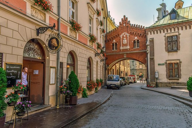 Discover Cracow'S Most Photogenic Spots With a Local - Ideal Camera Gear to Bring