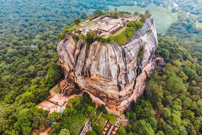 Discover Sigiriya by Helicopter From Colombo - Inclusions and Amenities