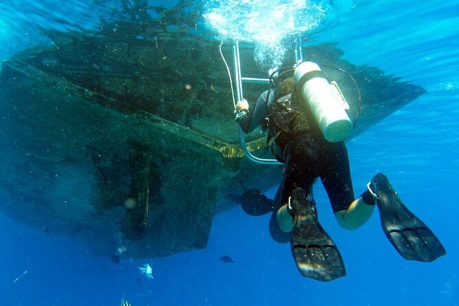 Diving in the Crystal Clear Waters of the Red Sea in Egypt - Best Diving Locations in Hurghada
