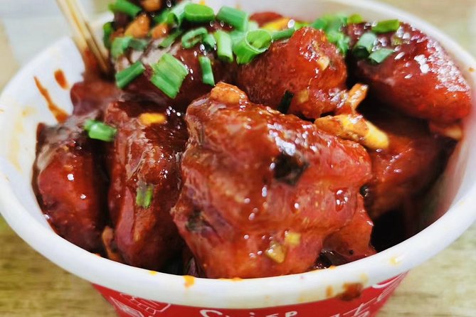 Eat Like a Local: Chengdu Street Food Night Tour - Meeting Point Details