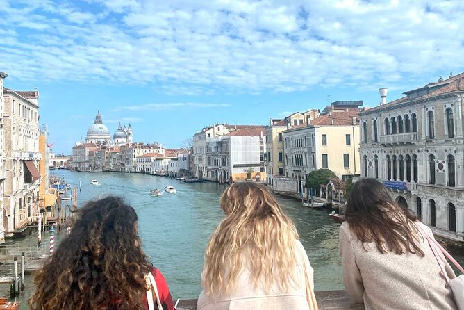 Eating Venice Street Food Tour With Guided Tasting and Sightseeing - Culinary Experience Highlights
