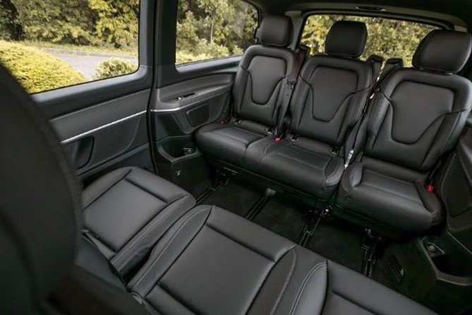 Edinburgh Airport to Oban - Pickup Location