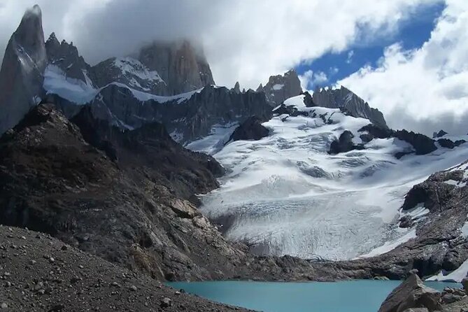 El Chaltén: Laguna De Los Tres Hike (Fitz Roy) From El Calafate - Included Amenities