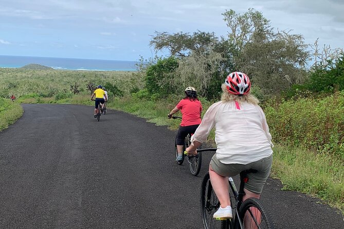 Electric Bicycle Route Through Galapagos (Min 2 People)