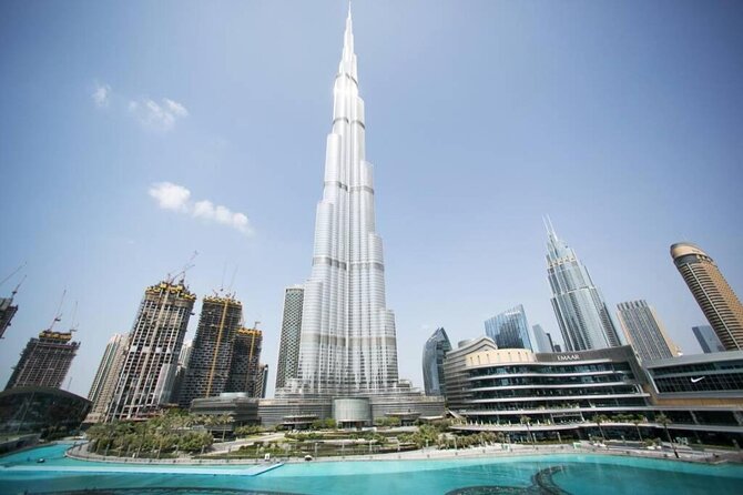 Enjoy Dinner at Burj Khalifa Restaurants With Floor 124th Ticket - Transportation Options