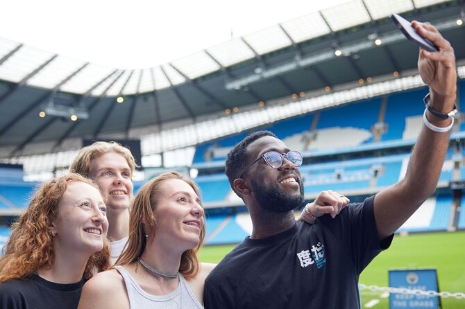Etihad Stadium: Manchester City FC Tour by Rail From London - Meeting and Pickup
