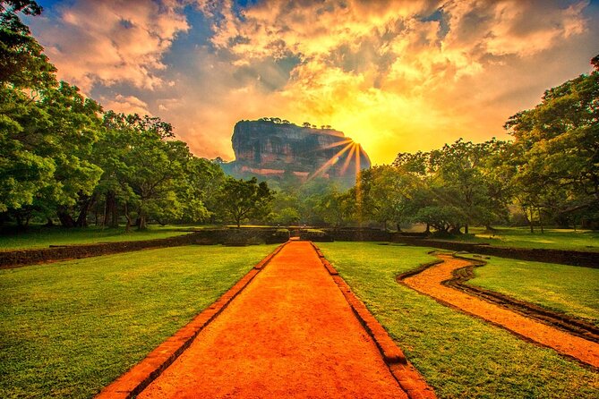 Excursion to Ancient Historical Mirages (SIGIRYA & DAMBULLA)