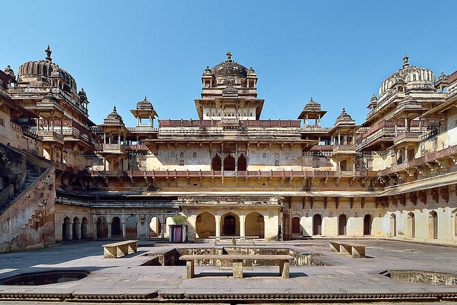 Excursion To Orchha & Jhansi From Khajuraho With Lunch - Meeting Point Details