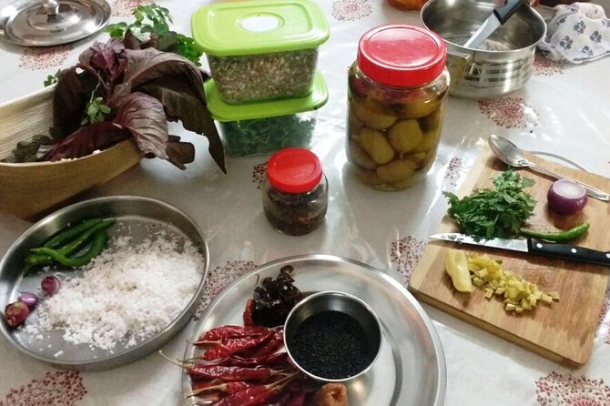 Experience a Traditional Nair Household During a Homecooked Meal With Locals - Authentic Kerala Meal Menu