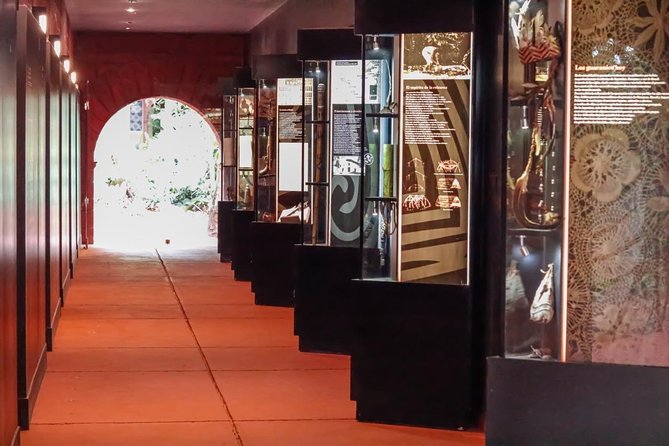 Experience Guamini Mision Dinner and Tango Show Belmond Hotel - Transportation Options