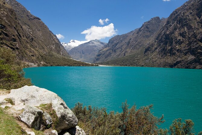 From Huaraz: Llanganuco Lagoon Fullday Tour - Itinerary Highlights