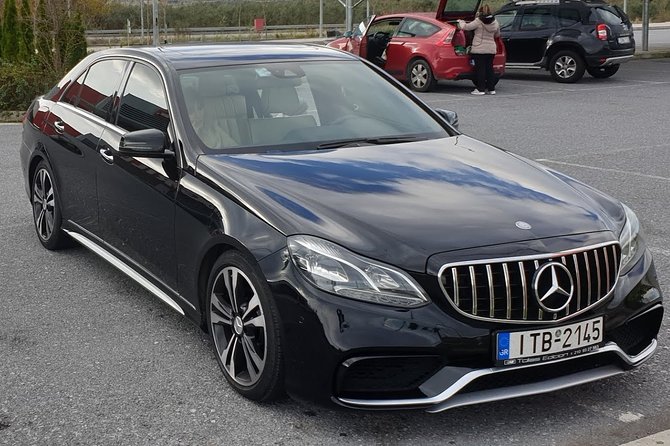 From Volos to Athens Airport / Athens / Piraeus Private Transfer - Accessibility Features