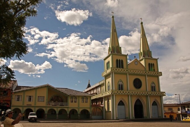 Full Day Gualaceo and Chordeleg Tour With Lunch From Cuenca - Itinerary Overview