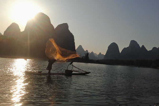 Full-Day Guilin Li-River Cruise With 4 Star Boat and Fisherman Sunset Show Tour - Boat and Lunch Details
