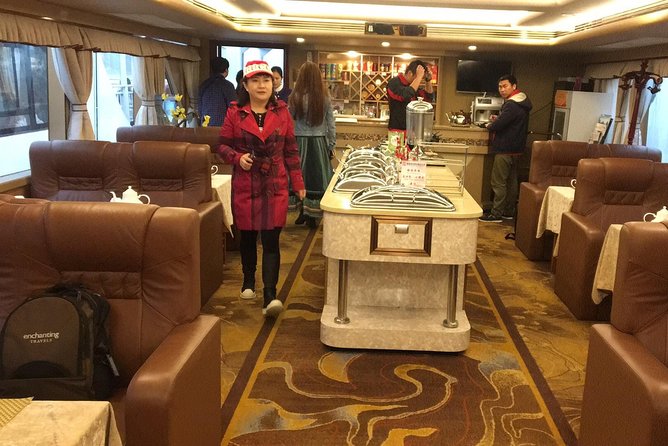 Full-Day Guilin Li-River Cruise With 4 Star Boat and Reed Flute Cave Tour - Booking Information