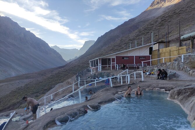 Full Day Hot Springs and Picnic Cajon Del Maipo From Valparaiso - Itinerary Overview