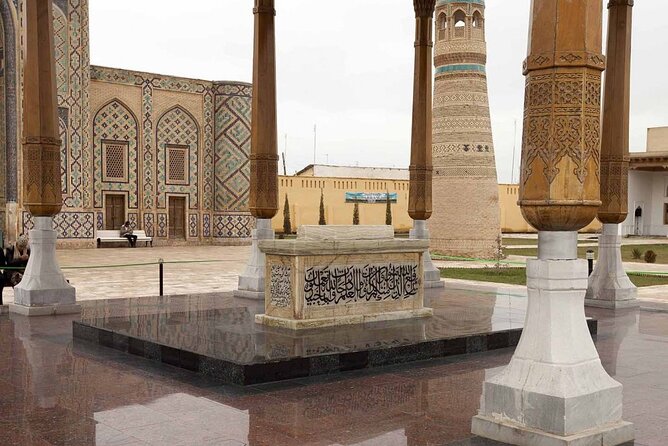 Full-Day Private Guided Tour to Islamic 7 Saints of Bukhara