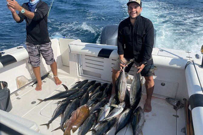Full Day Private Taboga Boat Tour With Fishing and Barbeque - Whats Included
