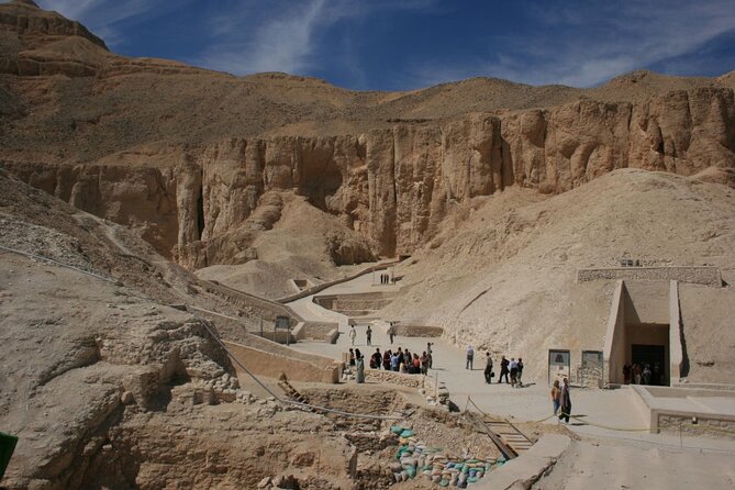 Full-Day Private Tour in Luxor With Balloon and Felucca Ride - Pickup Information