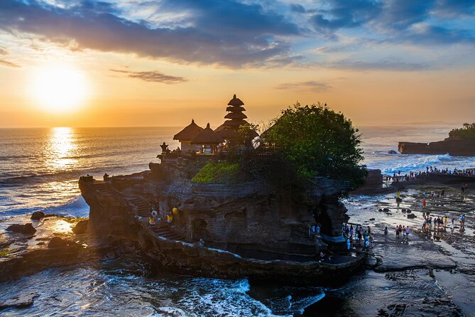 Full Day Private Tour of Tanah Lot