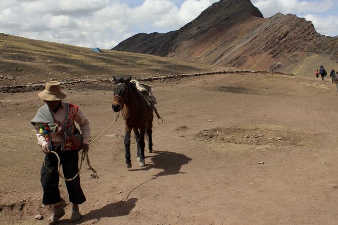 Full Day Private Tour to Vinicunca Rainbow Mountain - Itinerary and Schedule