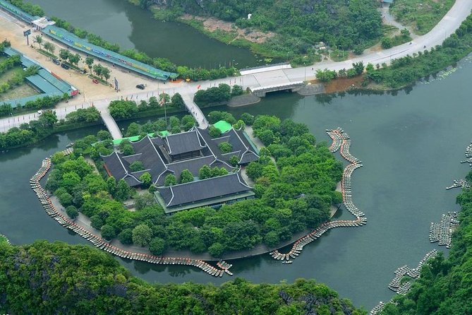 Full-Day Tour to Bai Dinh Pagoda and Trang An Ecosystem - Inclusions and Exclusions