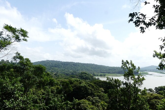 Full Day Tour to Miraflores Gates and Gamboa Zip Line - Itinerary Overview