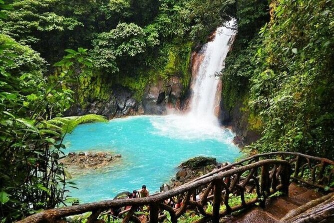Full Day Tour Tubin Arenal La Fortuna Volcano Waterfall - What to Bring